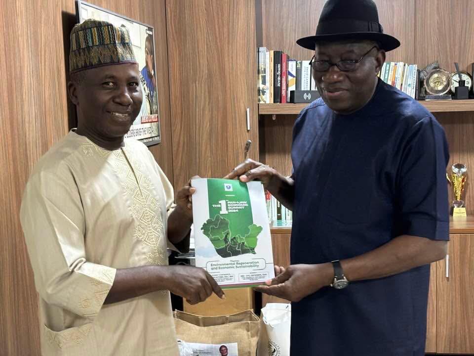 Prof. Azaiki in agricultural field visit